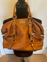Load image into Gallery viewer, Used MK Satchel Bag
